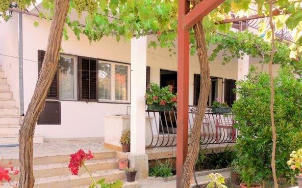 Luka Tadic Apartmanok – Szálláshely Marina - Trogir Horvátország