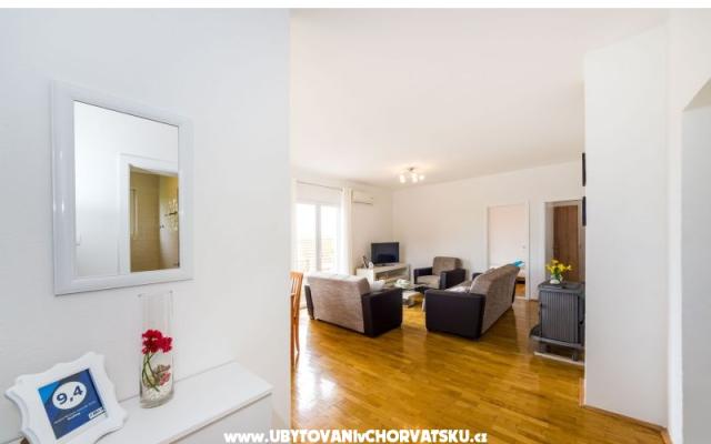 Apartmanok Maia Lena – Szálláshely Maslenica Horvátország