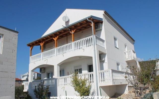 Apartmanok Maričić Maslenica – Szálláshely Maslenica Horvátország