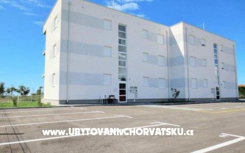 Apartmanok Juhart – Szálláshely Nin - Zadar Horvátország