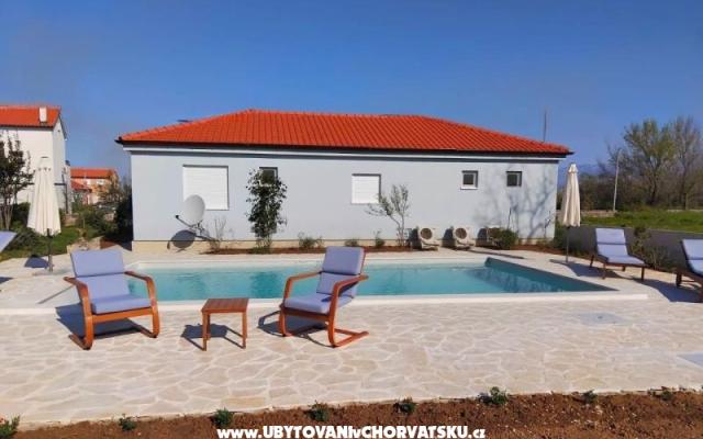 Holiday Home POMALO – Szálláshely Nin - Zadar Horvátország