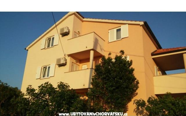 Oasis Apartmanok – Szálláshely Nin - Zadar Horvátország