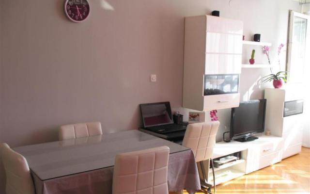Apartman Ivančica – Szálláshely Omis Horvátország