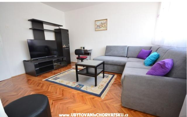 Apartman Maria – Szálláshely Omis Horvátország