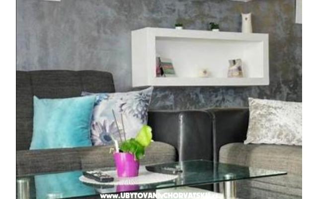 Apartmanok NIKE – Szálláshely Omis Horvátország