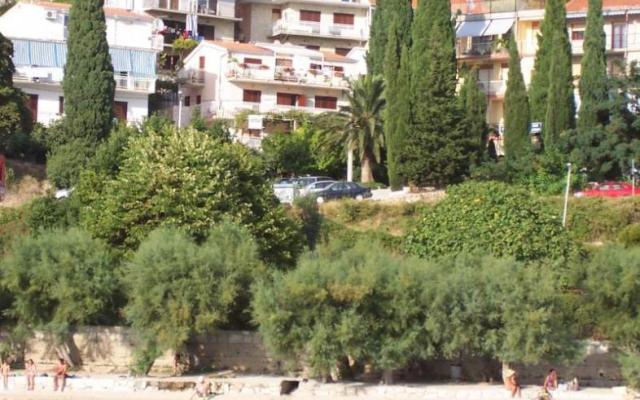 Apartmanok Ruzica – Szálláshely Omis Horvátország