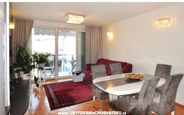 Luxury Family Apartman IRA – Szálláshely Omis Horvátország