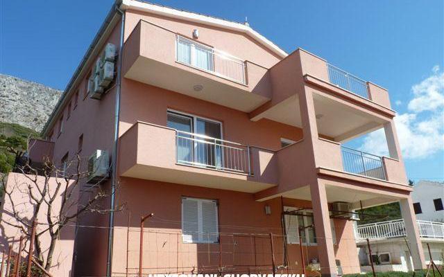 Apartmanok AdriaBlue – Szálláshely Omis Horvátország