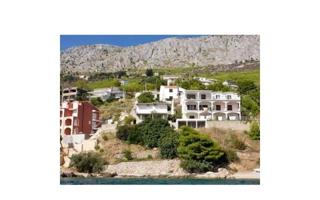 Apartmanok Lile – Szálláshely Omis Horvátország