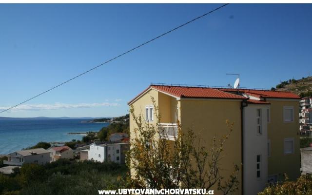 Apartmanok Villa Mare – Szálláshely Omis Horvátország