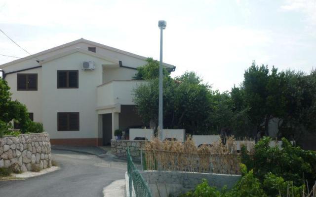 Apartmanok Ivana – Szálláshely Pag sziget Horvátország