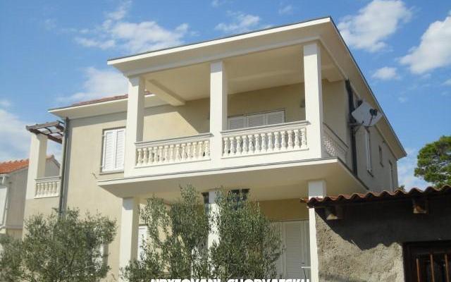 Apartmanok Karmen – Szálláshely Pag sziget Horvátország