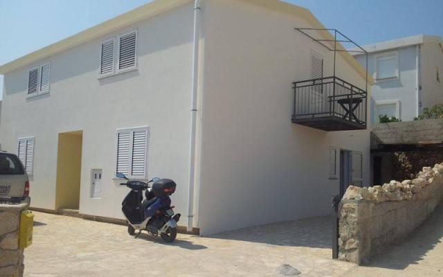 Apartmanok Dragan – Szálláshely Pag sziget Horvátország