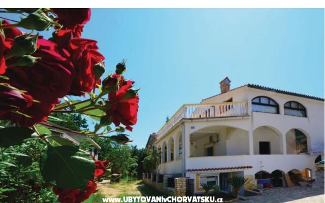 Apartmanok Petrović – Szálláshely Pag sziget Horvátország