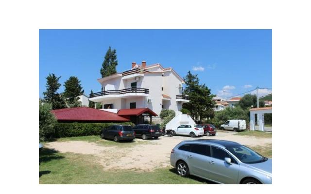 Apartmanok Toni – Szálláshely Pag sziget Horvátország