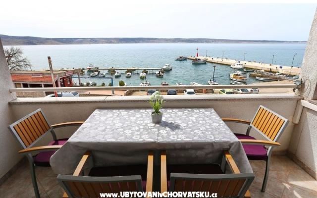 Apartmanok Tica – Szálláshely Starigrad Paklenica Horvátország