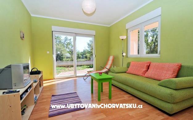 Apartmanok Paklina – Szálláshely Starigrad Paklenica Horvátország