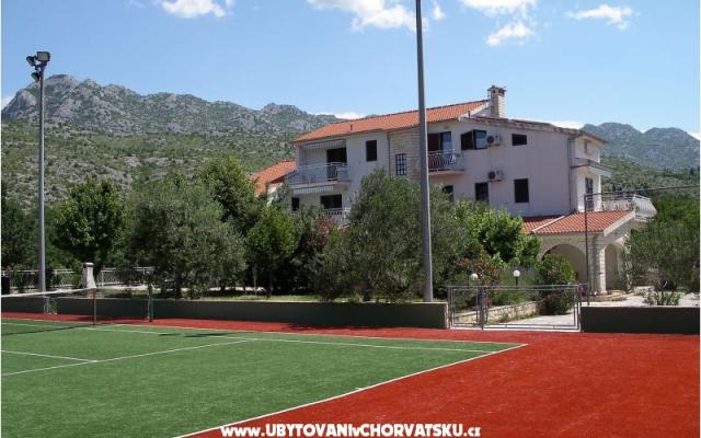 Apartmanok Villa Nina – Szálláshely Starigrad Paklenica Horvátország
