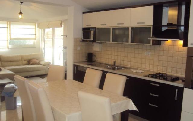 Apartman Lovre – Szálláshely Pakostane Horvátország