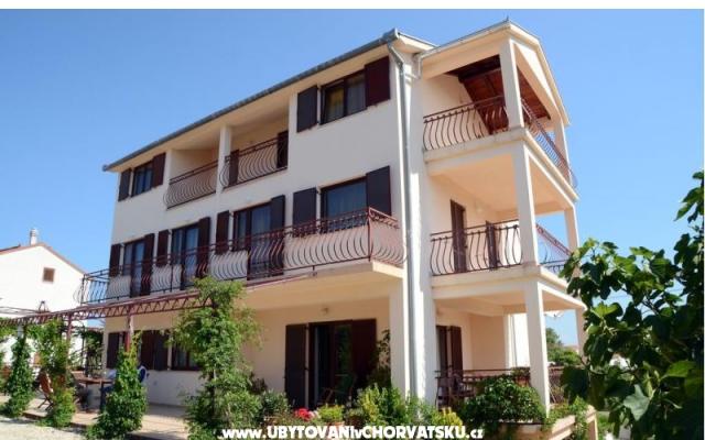 Apartmany Stupavsky – Szálláshely Pakostane Horvátország