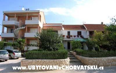 Apartmanok Zdenka – Szálláshely Pakostane Horvátország