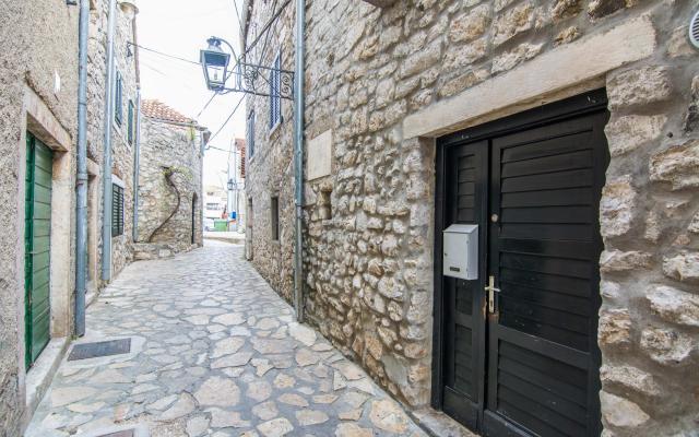 Old Town Ház – Szálláshely Pakostane Horvátország