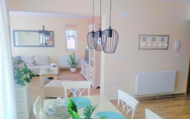 Villa Hana  – Szálláshely Pakostane Horvátország