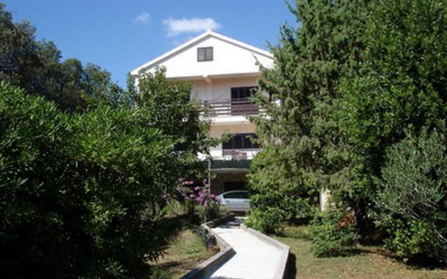 Apartman Puhalovic Emil – Szálláshely Petrcane Horvátország