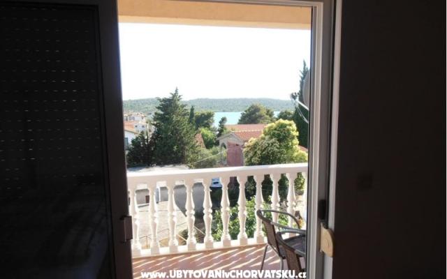 Apartmanok More – Szálláshely Pirovac Horvátország