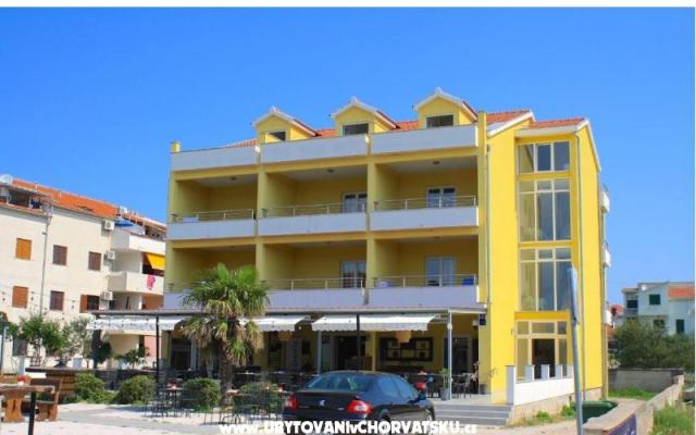 Villa Vicenzo – Szálláshely Pirovac Horvátország