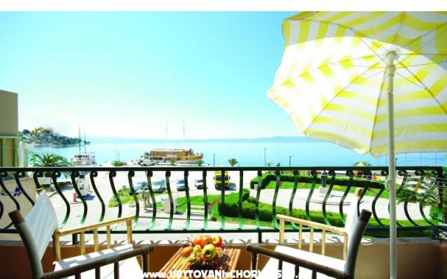 Seafront Studio Apartman + Balcony – Szálláshely Podgora Horvátország