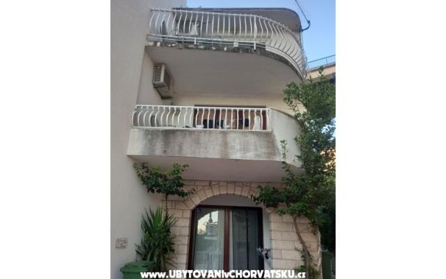 Apartmanok Vela – Szálláshely Podgora Horvátország
