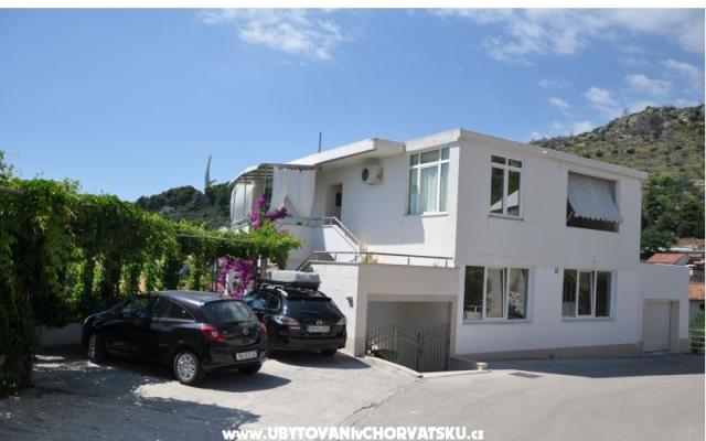 Villa NADA – Szálláshely Podgora Horvátország