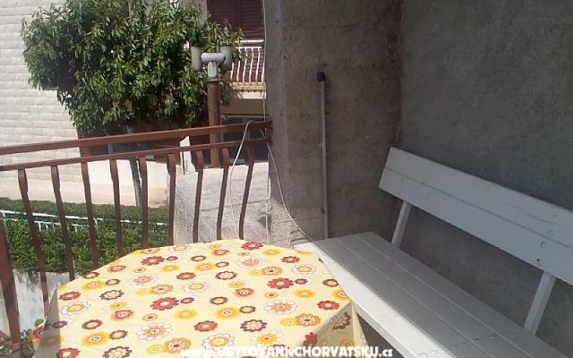 Apartman Karla – Szálláshely Podstrana Horvátország