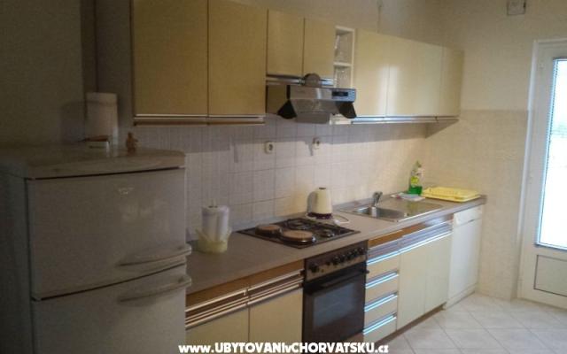Apartmanok Mila – Szálláshely Podstrana Horvátország