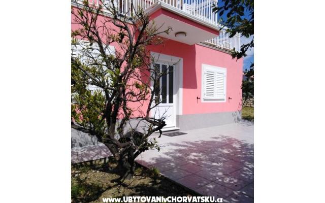 Apartmanok Renić – Szálláshely Podstrana Horvátország