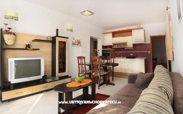 Apartmanok Mimoza – Szálláshely Podstrana Horvátország