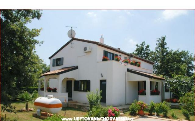Apartmanok Bauk – Szálláshely Porec Horvátország