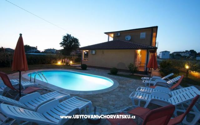 Apartmanok Zugan – Szálláshely Porec Horvátország
