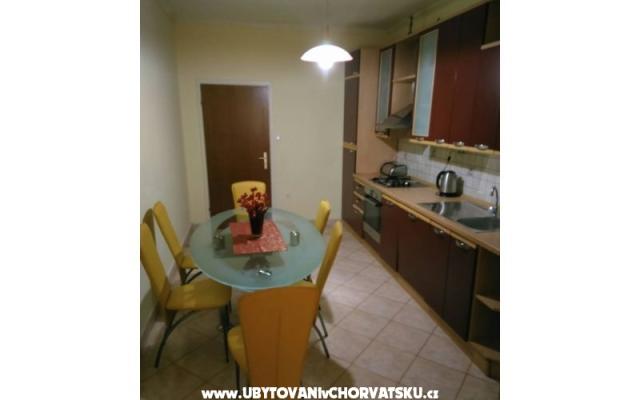 Apartmanok Šimun i Duje – Szálláshely Primosten Horvátország