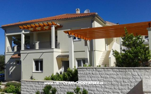 Apartmanok Jambrovic – Szálláshely Primosten Horvátország
