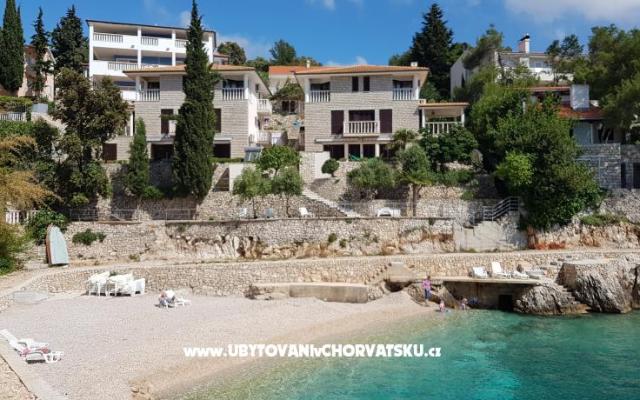 Premium Apartmanok JOY – Szálláshely Primosten Horvátország