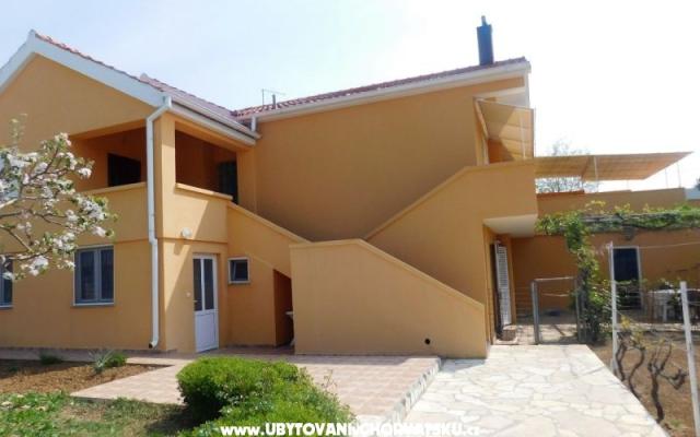  Apartmani Julieta  – Szálláshely Privlaka Horvátország