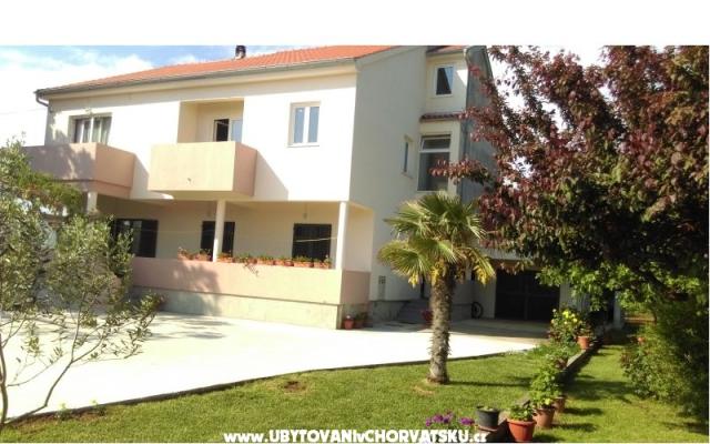 Apartmanok Tomi – Szálláshely Privlaka Horvátország