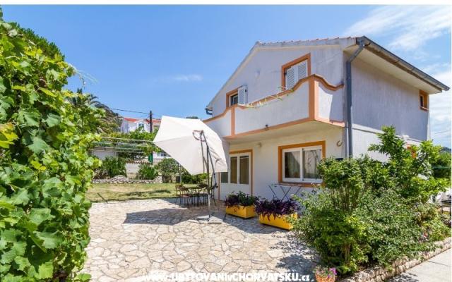 Apartmanok Anđeo – Szálláshely Rab sziget Horvátország