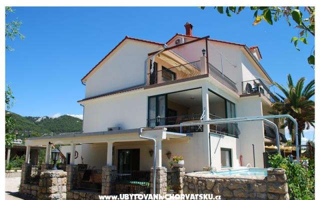 DeltaS Studios and Apartmanok – Szálláshely Rab sziget Horvátország