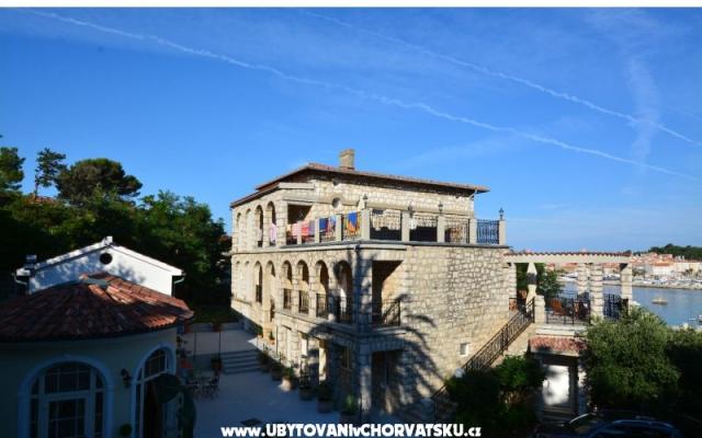 Villas Arbia - Szobák and Apartmanok – Szálláshely Rab sziget Horvátország