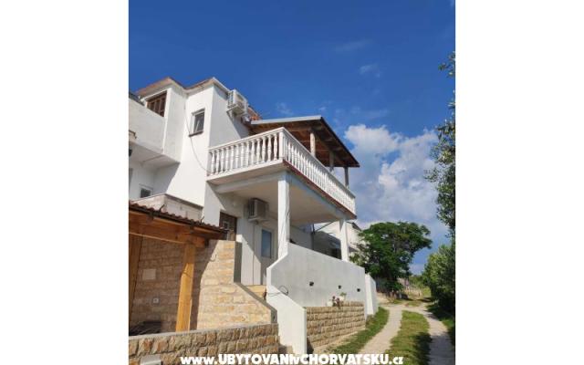 Apartmanok Zrinka – Szálláshely Razanac Horvátország