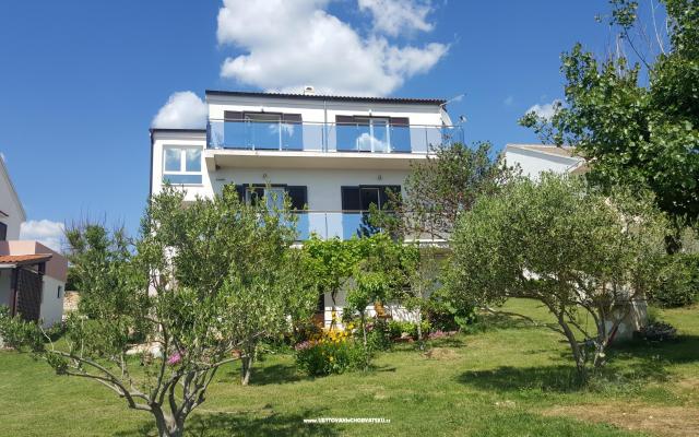 Apartmanok Eugen – Szálláshely Razanac Horvátország