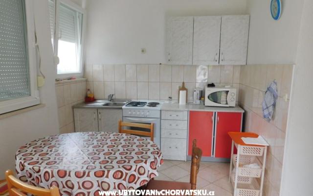 Apartmanok Ljuba – Szálláshely Rogoznica Horvátország